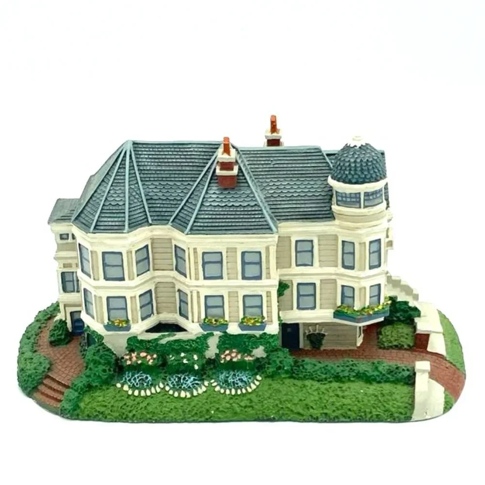 Vtg Hawthorne The Empress of Russian Hill Richard Brouillette‎ Lost Victorians